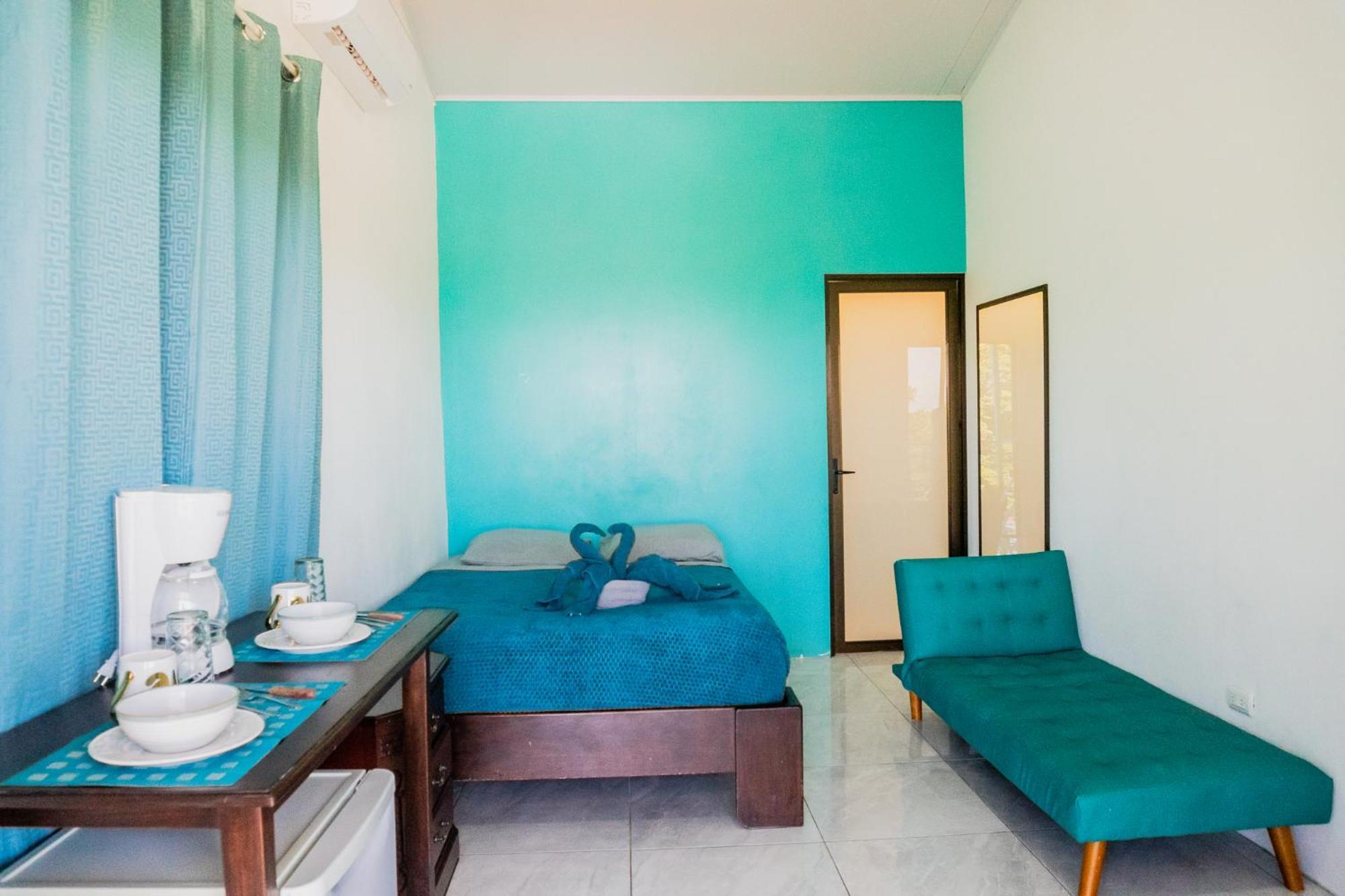 Ocean'S Breeze Apartment And Rooms Puerto Viejo de Talamanca Exterior foto